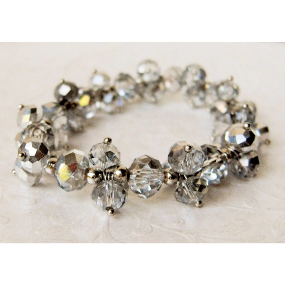 Vintage AB Aurora Borealis Crystal Cha Cha Stretch Bracelet - Picture 4 of 5